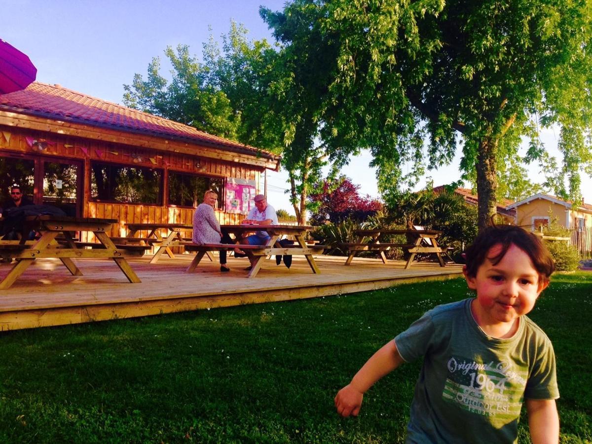 Camping Aux Couleurs Du Ferret Lege-Cap-Ferret Ngoại thất bức ảnh