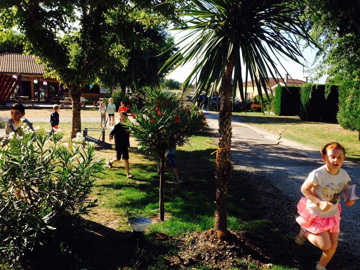 Camping Aux Couleurs Du Ferret Lege-Cap-Ferret Ngoại thất bức ảnh