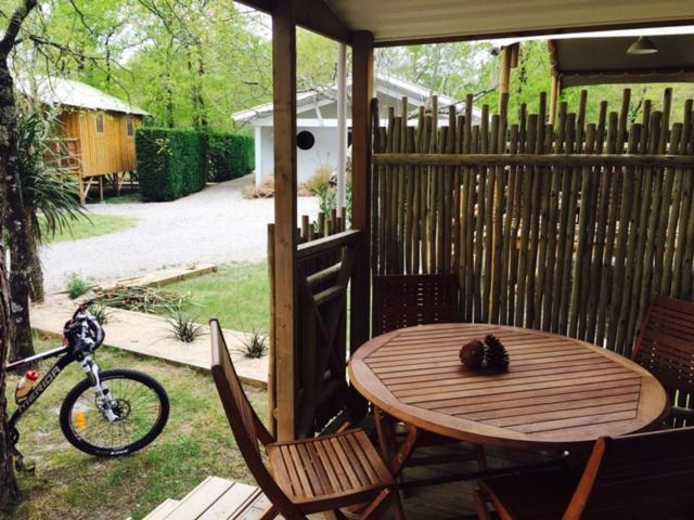 Camping Aux Couleurs Du Ferret Lege-Cap-Ferret Ngoại thất bức ảnh